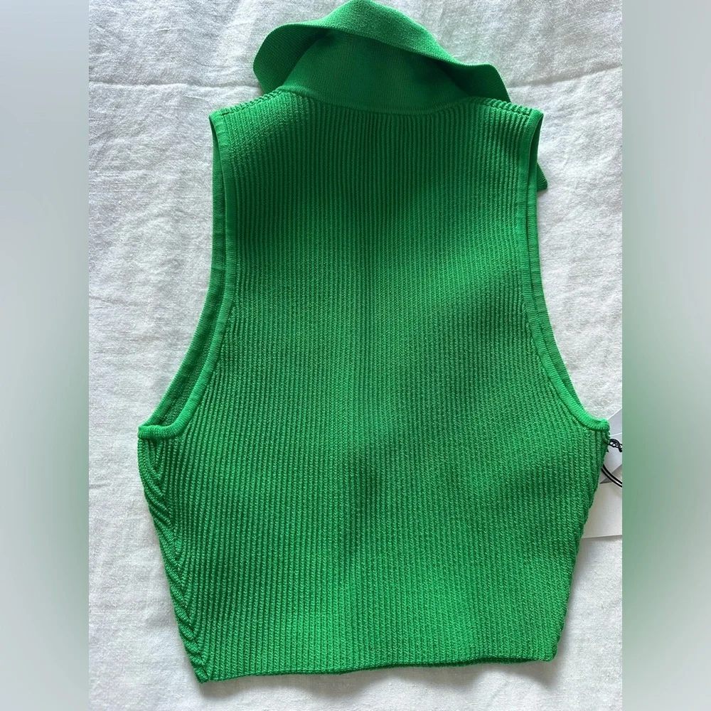 Babaton Green Ribbed Tank Top - Picture 3 of 3